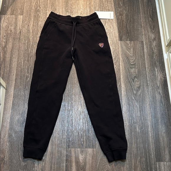 Lululemon x Rock N Roll Marathon Scuba HR Jogger - Picture 1 of 6